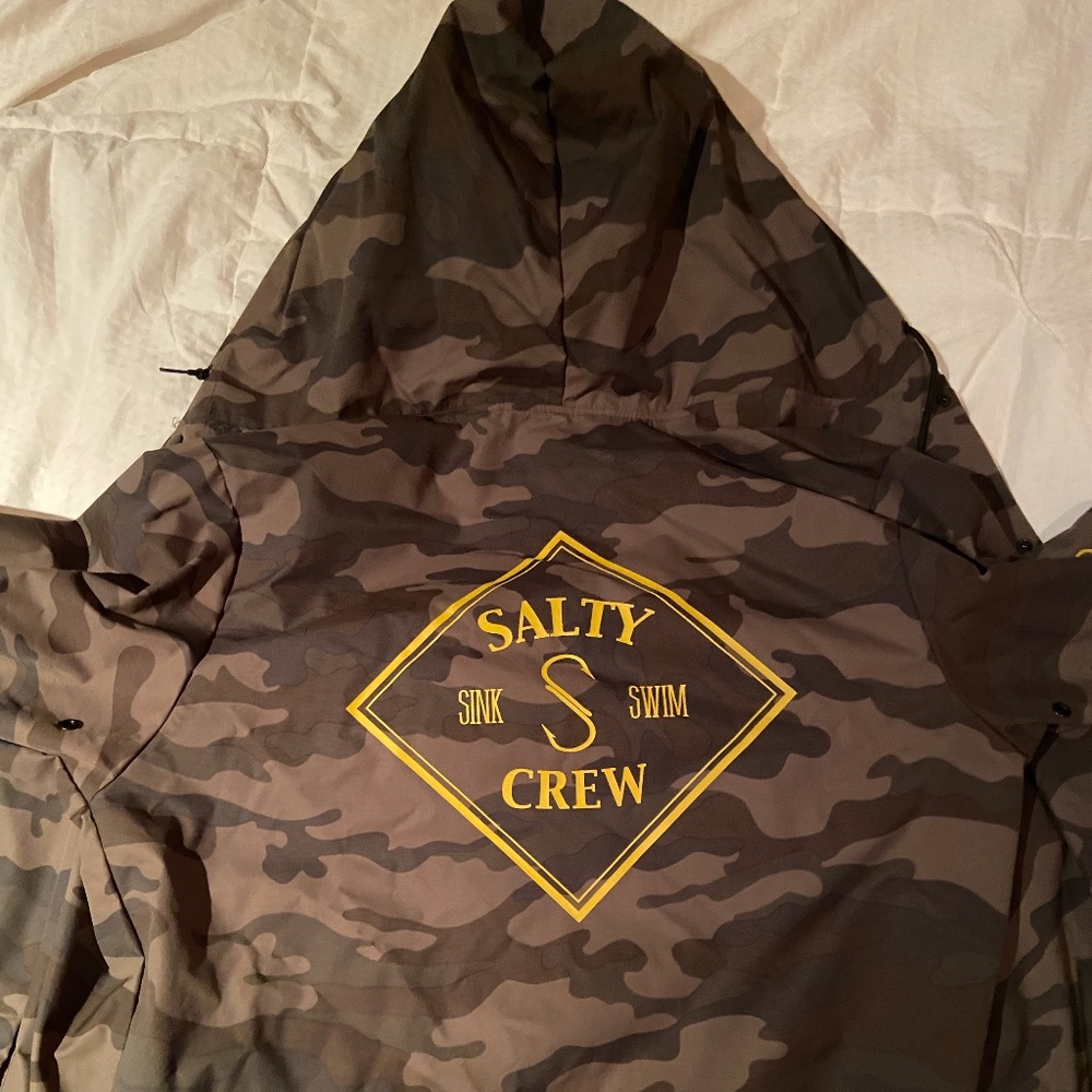 Salty Crew (Camo Windbreaker)